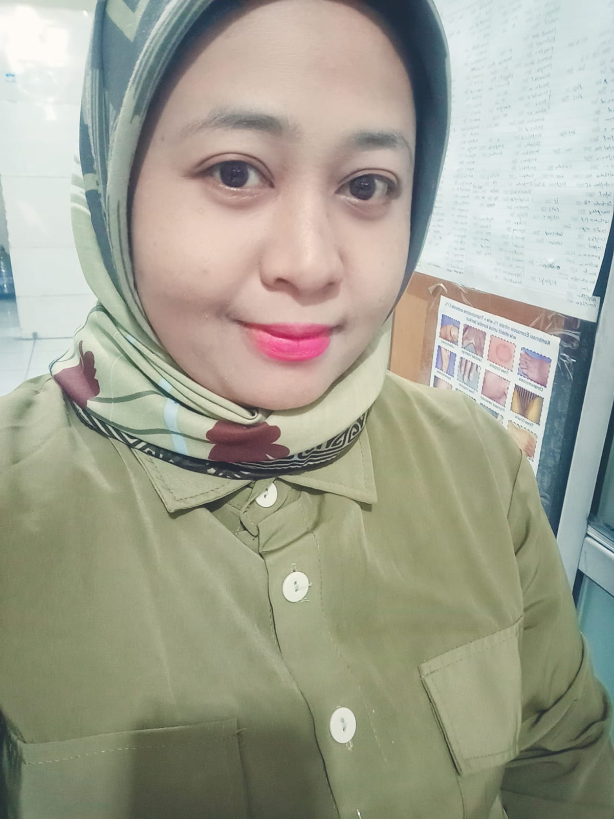 <center>Waka Kurikulum<br>Nur Anisa, S.Pd., M.M.</center>